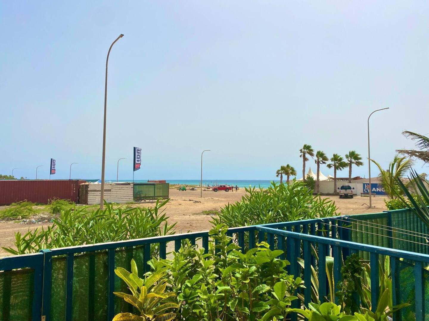 Apartment Leme Bedje - By Bobbywashere *